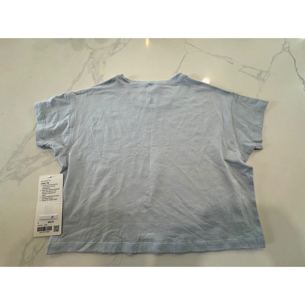lululemon Cates Tee Relaxed Cropped Size 2 Pastel Blue Women NWT - Picture 9 of 9